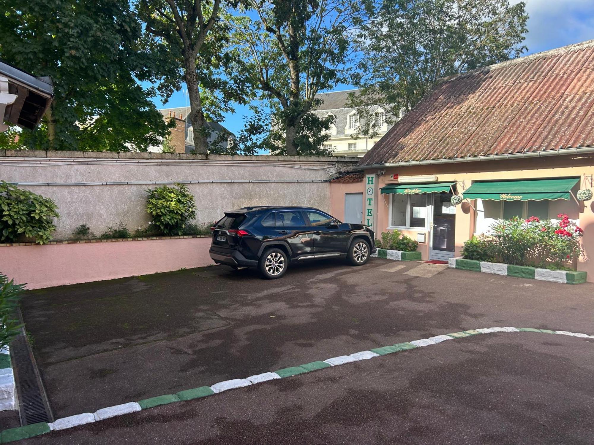 Hotel Saint - Charles Rambouillet Dış mekan fotoğraf